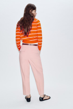 ZARA БРЮКИ С ЗАЩИПАМИ И РЕМНЕМ, СВЕТЛО-РОЗОВЫЙ