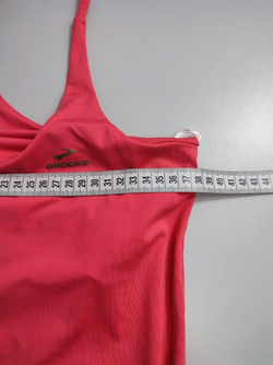 Топ Brooks спортивный 44 размер