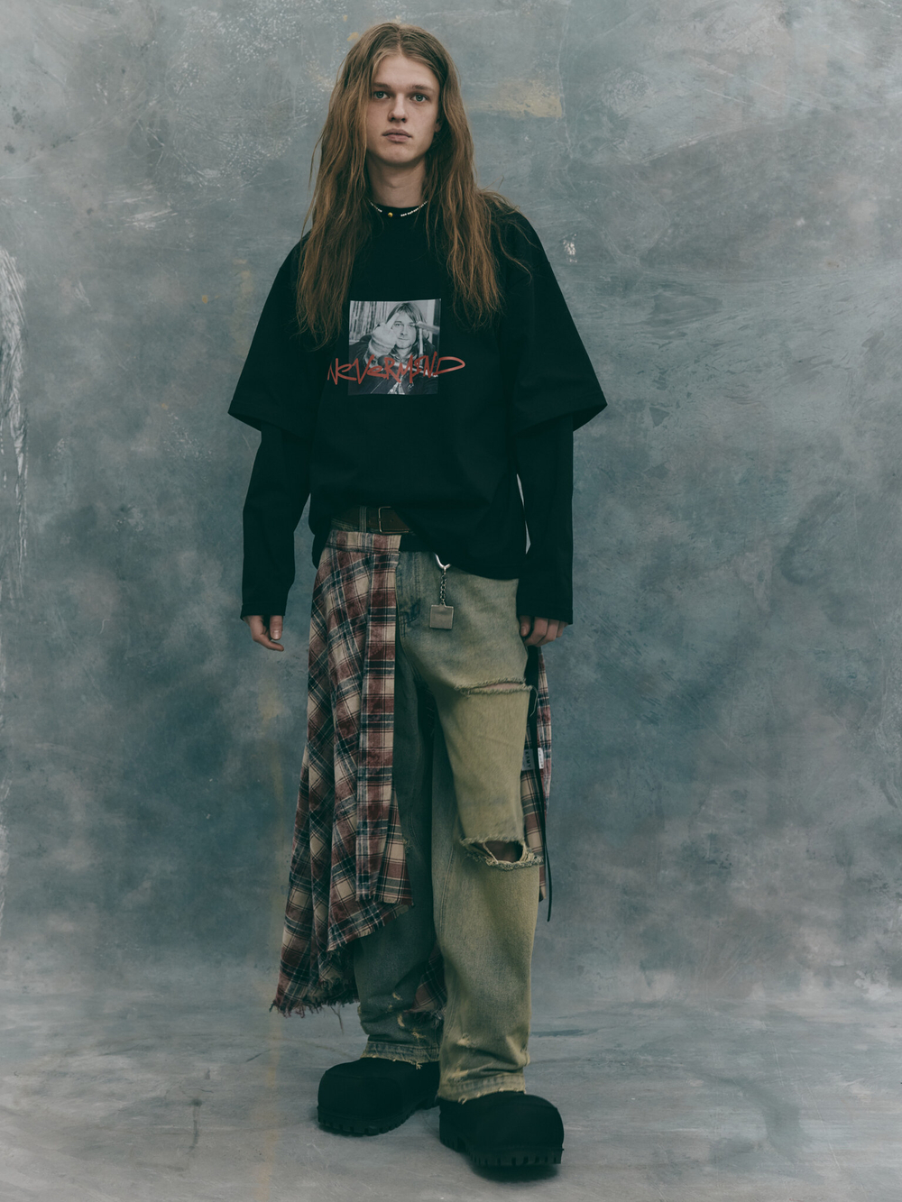 Лонгслив Nevermind, черный