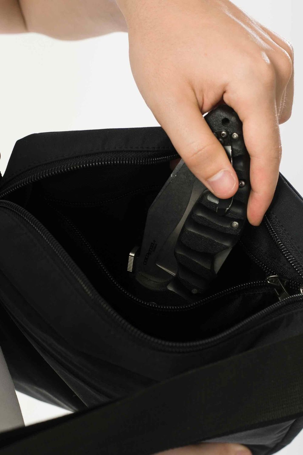 Сумка Codered Quad Bag черная