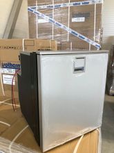 Компрессорный холодильник Isotherm Cruise 65 Elegance