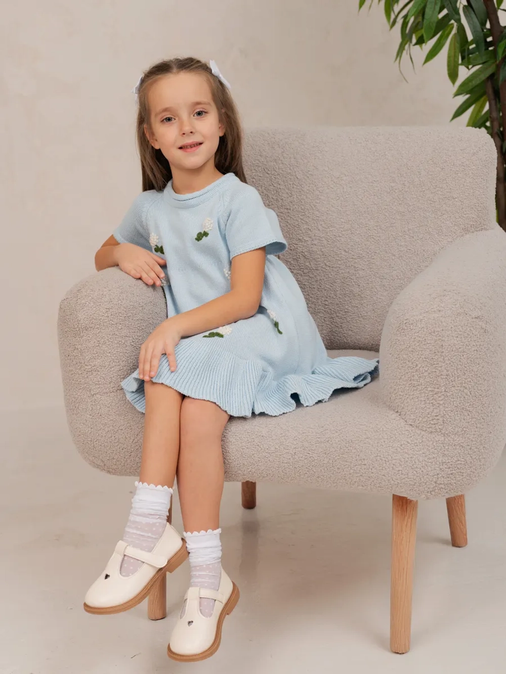 Платье для девочки с вышивкой