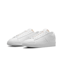Женские кроссовки Nike Blazer Low '77 'White' DC4769-101