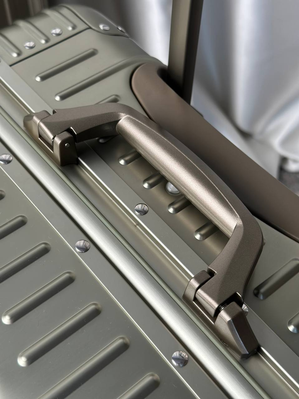 Чемодан Rimowa M