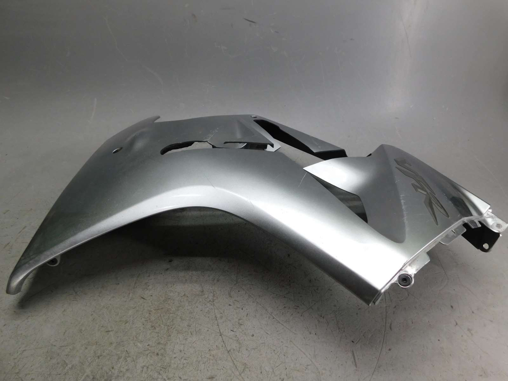 Пластик боковой правый Honda VFR800 2002-2013 64311-MCWA-D0000 031749