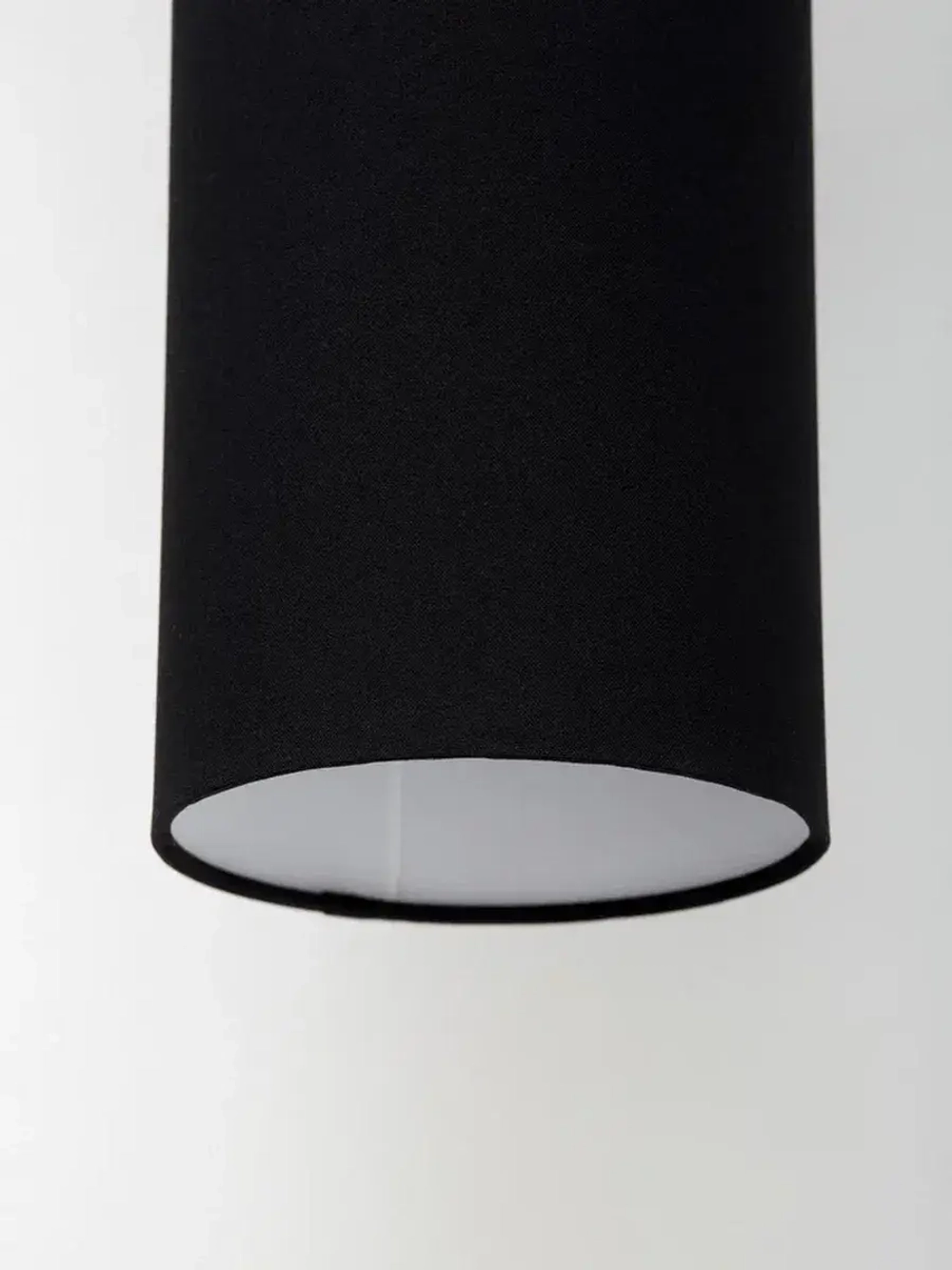 Люстра потолочная для спальни и гостиной с абажуром