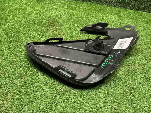 Решетка переднего бампера левая VW Polo 6 (20-22)