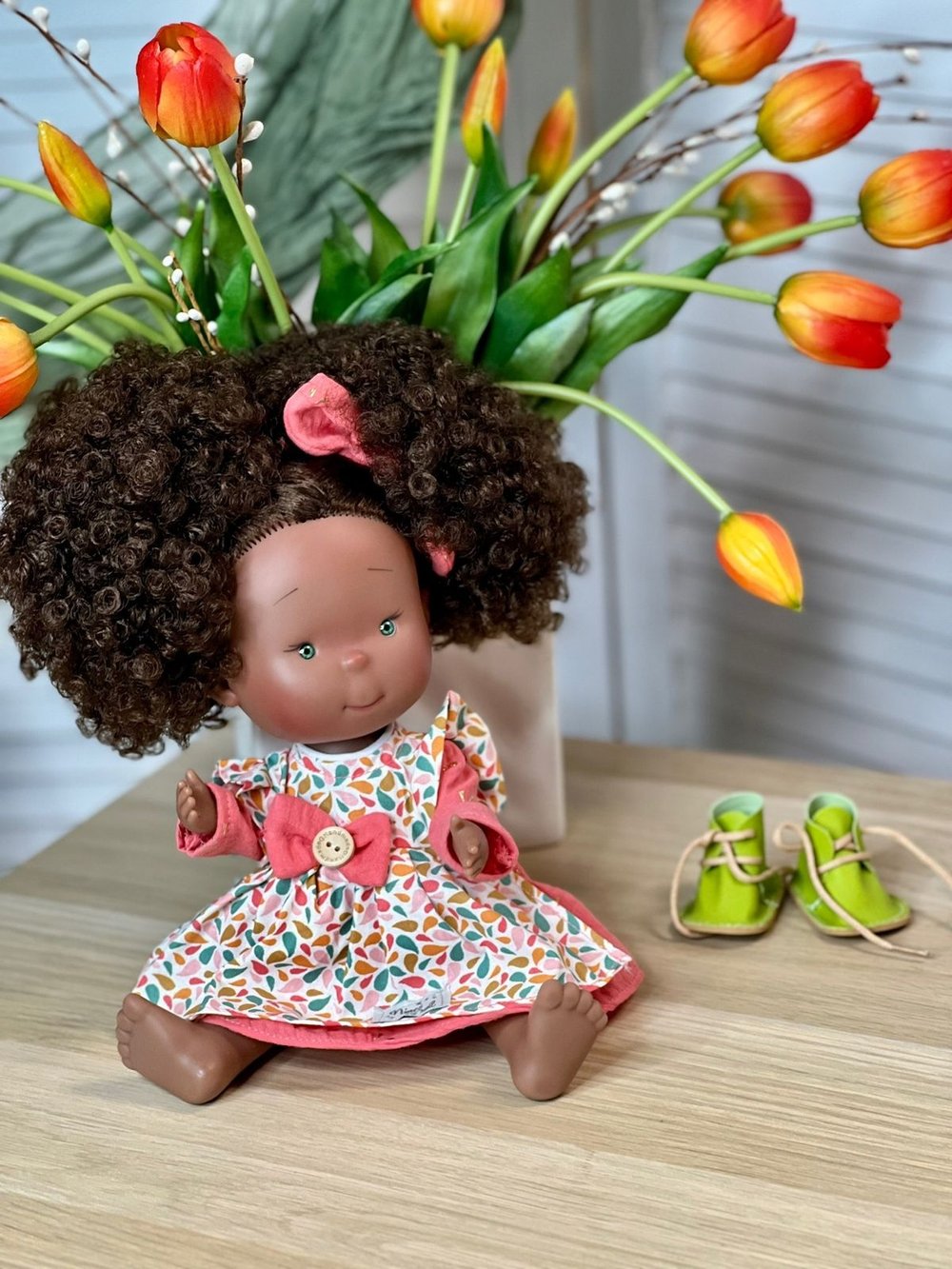 Кукла Nines виниловая 30см PIPPA (2807K)