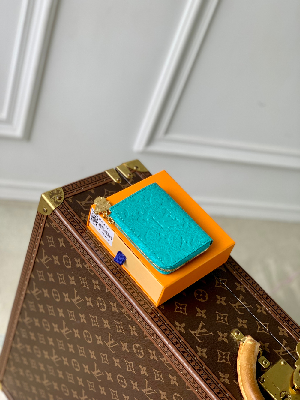 Louis Vuitton Noa Compact Wallet