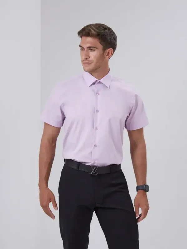 Рубашка приталенная SLIM FIT с коротким рукавом, сиреневая