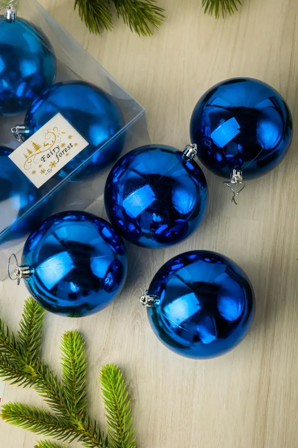 Набор новогодних шаров (4 шт) глянцевые