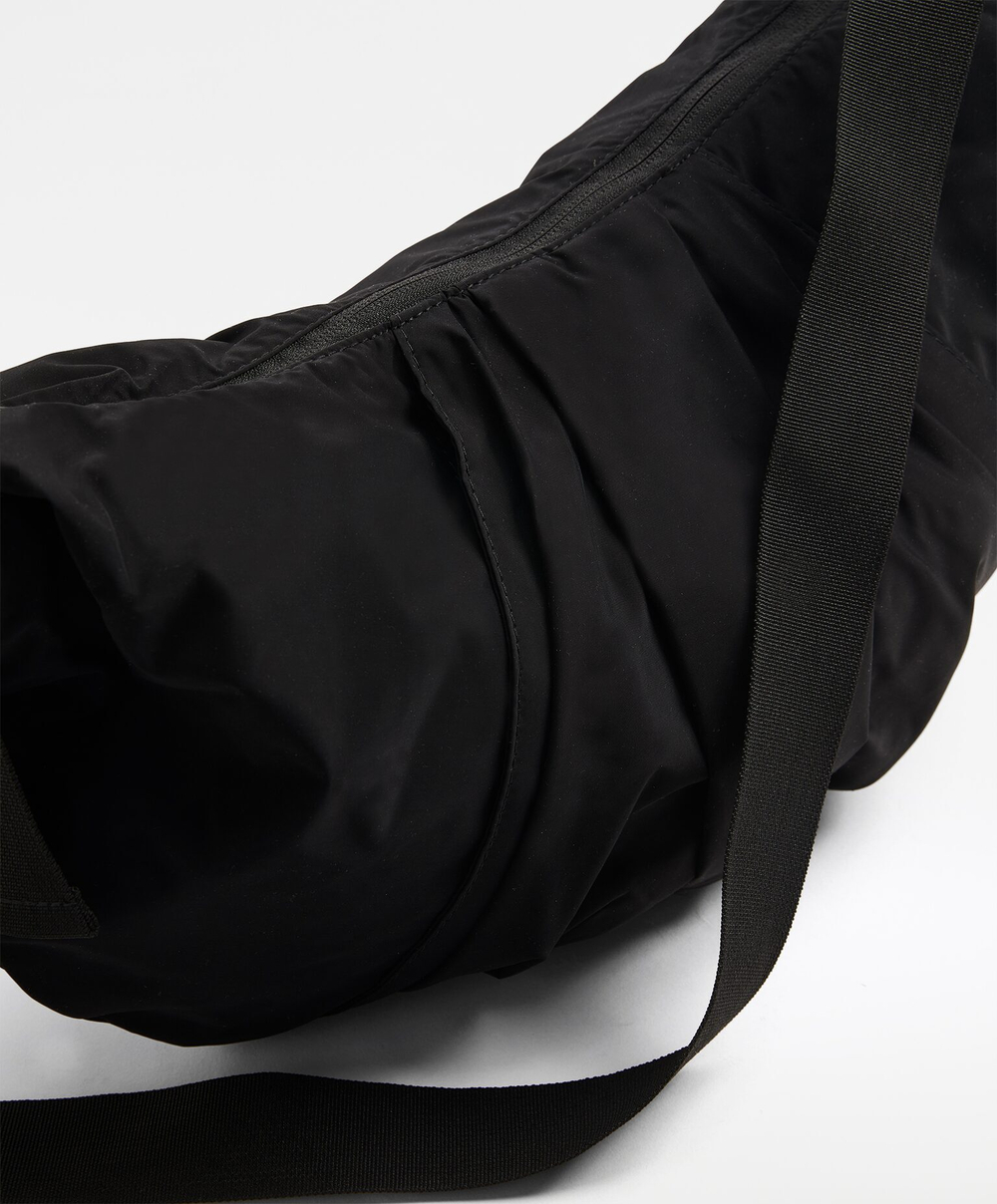 OYSHO Сумка через плечо овальной формы, черный