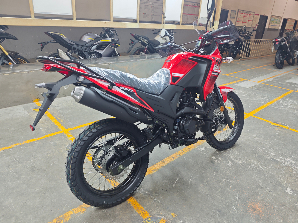 Мотоцикл Loncin MS 250