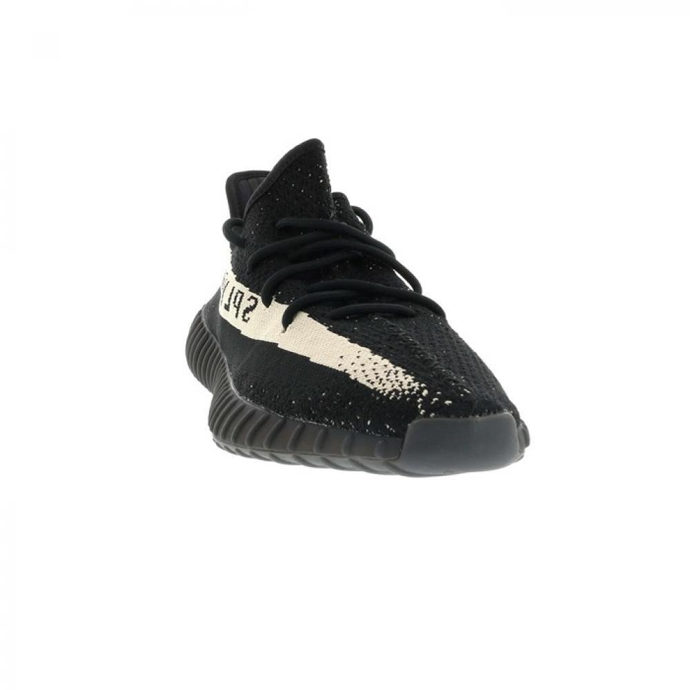 Yeezy 350v2 oreo on sale