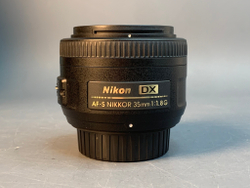 Nikon 35mm 1.8G AF-S DX Nikkor