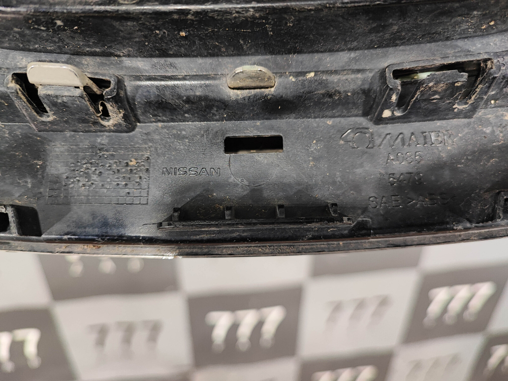 Решетка радиатора Nissan Qashqai 2 (J11) 13-19 Б/У Оригинал 623124EA0D