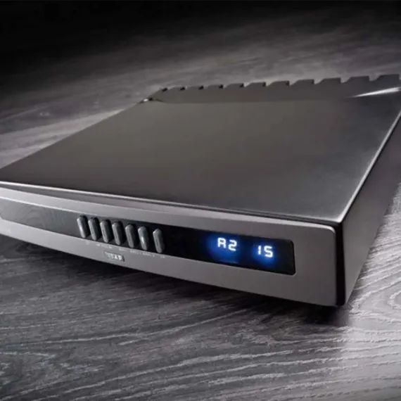 Quad Elite Pre Amplifier Black