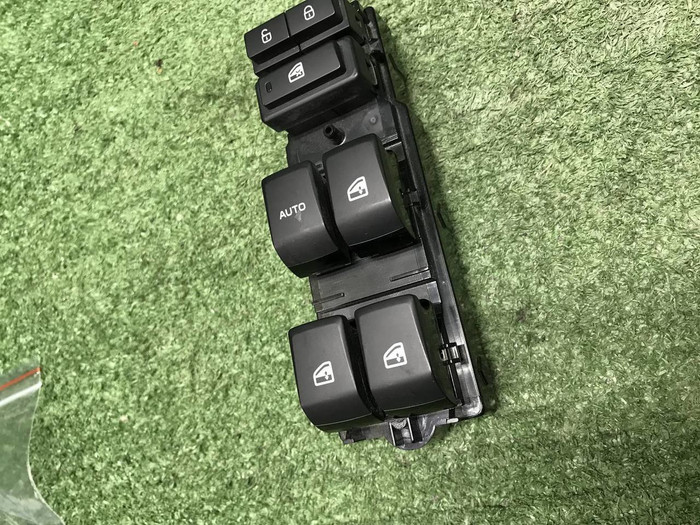 Блок управления стеклами Changan Uni-T (2020-н.в.)