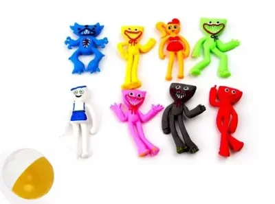 Игрушки в капсулах в ассортименте