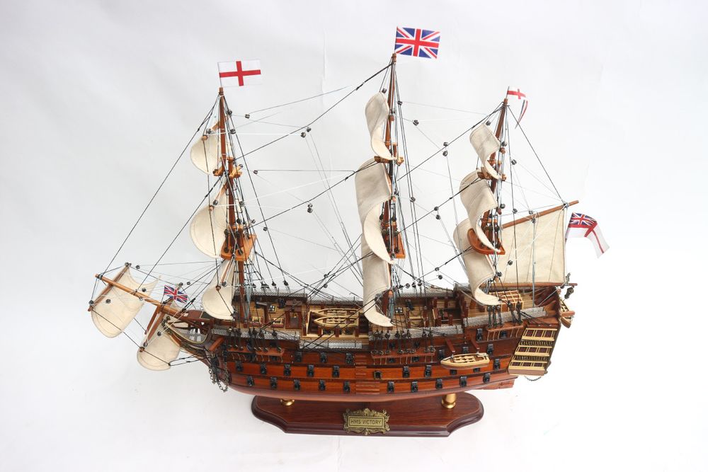 Van Der Heijden Модель парусника HMS Victory, Англия