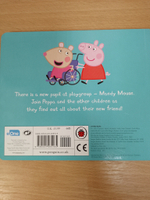 Ladybird Peppa's New Friend (board book)