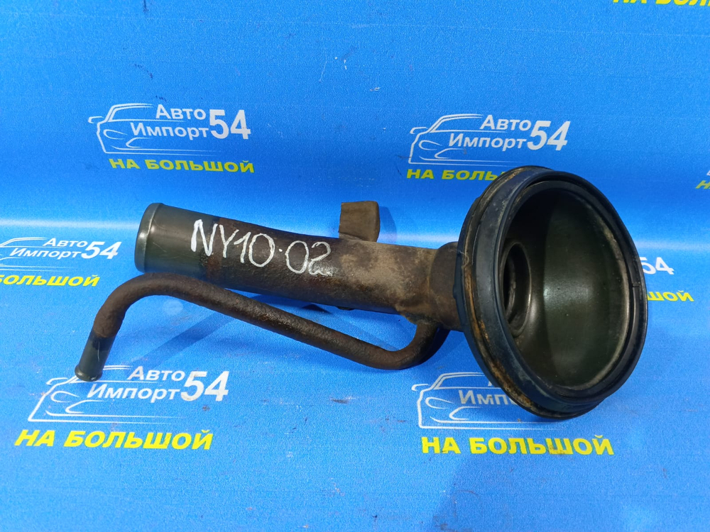 Горловина топливного бака NISSAN WINGROAD 1996