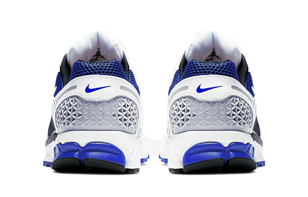 Кроссовки Nike Air Zoom Vomero 5