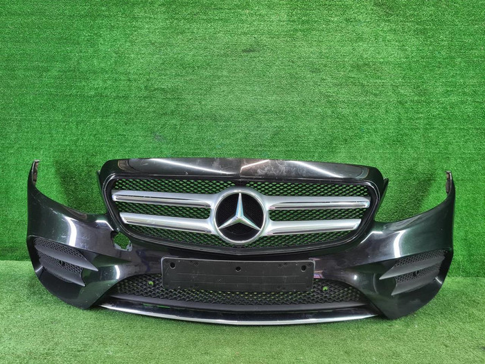 Бампер передний Mercedes E W213 16-21 AMG В сборе