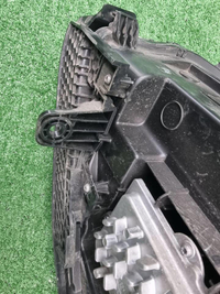 Битая Фара правая Geely Tugella (2019-2024) LED