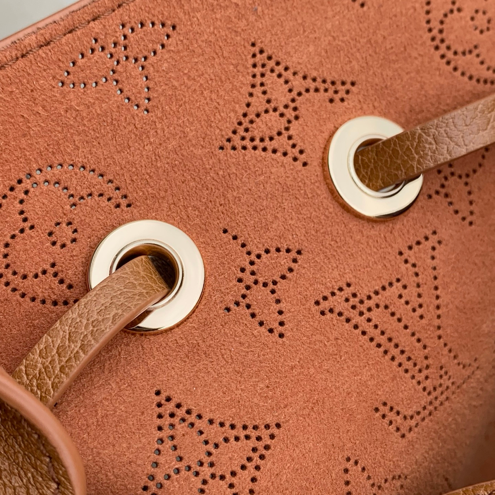 Louis Vuitton Bella