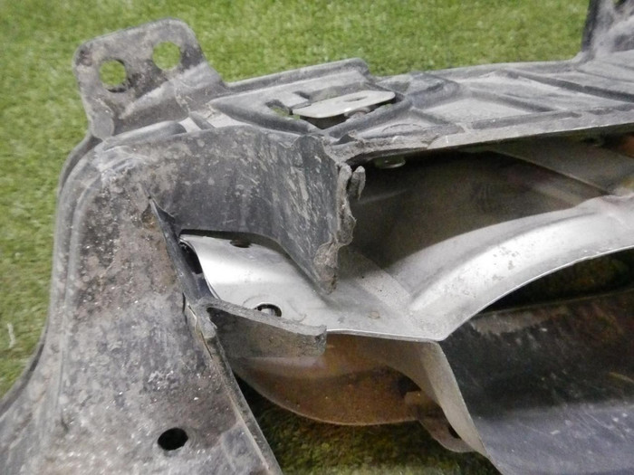 Насадка глушителя левая BMW X5 G05 (2018-2023)