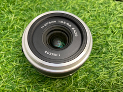 Nikon 1 J2 Kit 11-27.5mm 3.5-5.6