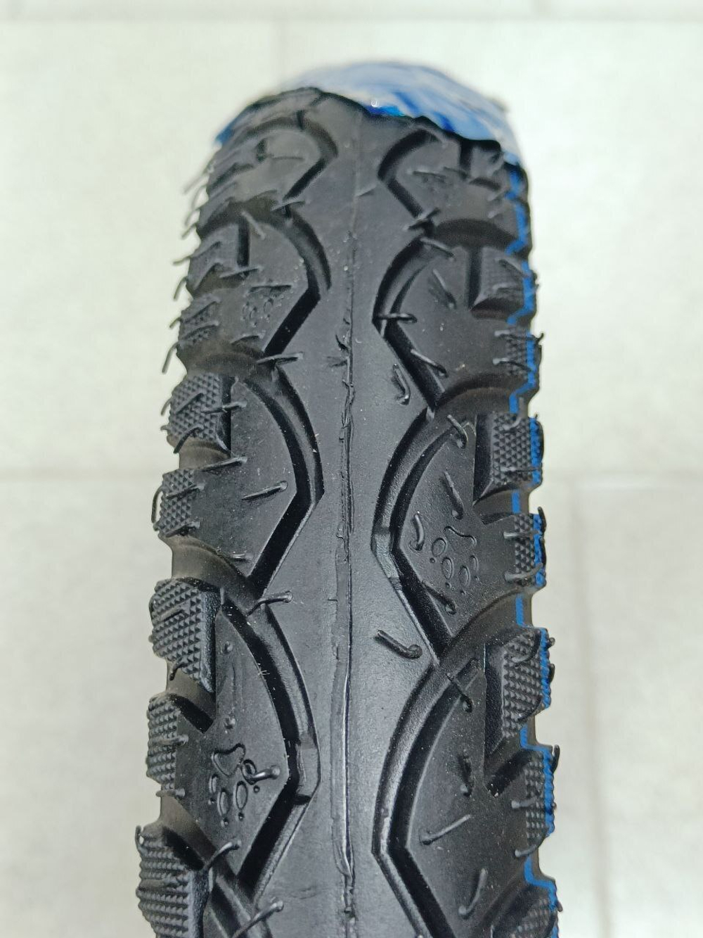 Покрышка БЕСКАМЕРНАЯ 16х2.50 Shuo tong tire