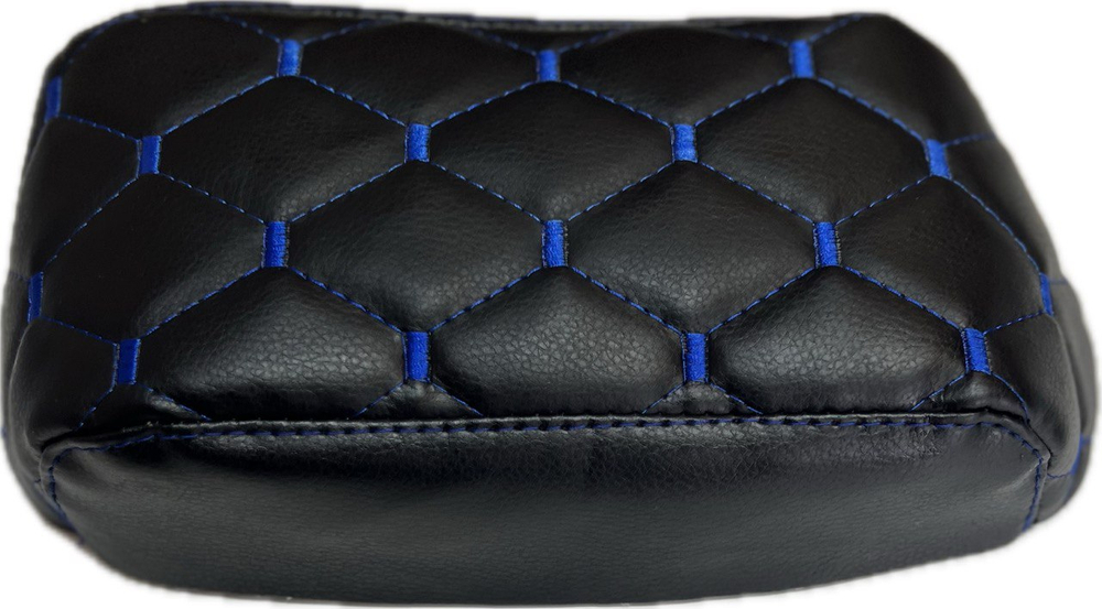 Чехол на штатный подлокотник Лада Веста (синяя нить Рубин)