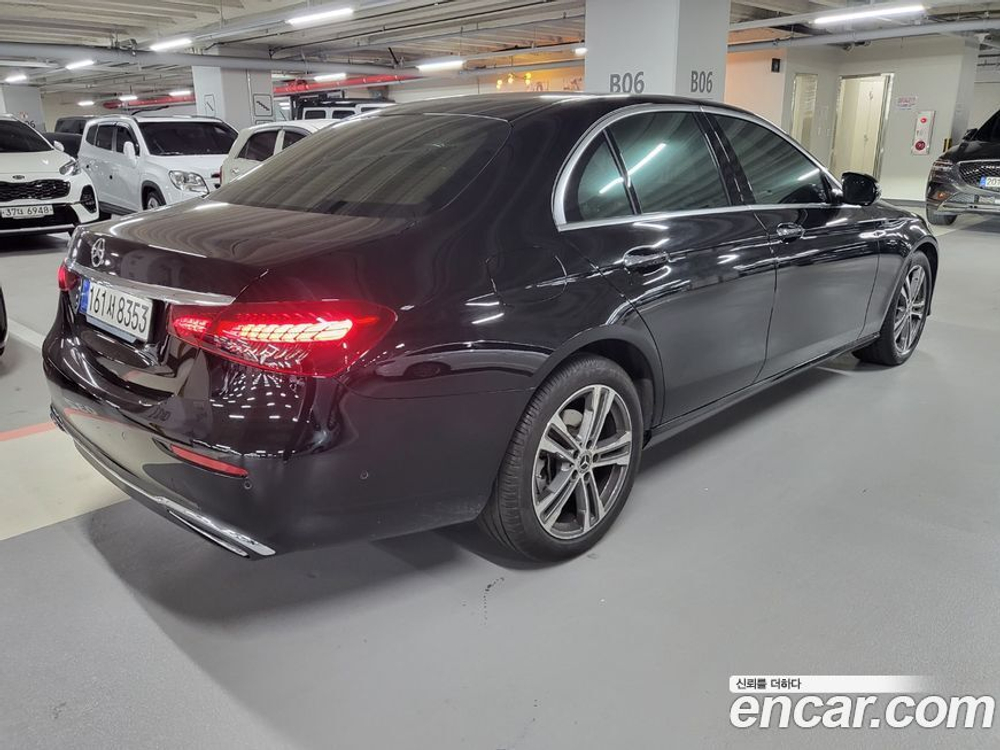 Mercedes-Benz E-Class W213 E250 Avangarde (11.2023)