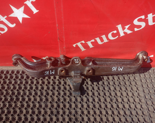 Кронштейн пневморессоры правый