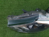 Битая Фара левая Nissan Qashqai J11 (2013-2019) галоген