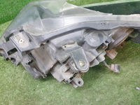 Битая Фара правая Toyota Land Cruiser Prado 150 (2013-2017) LED