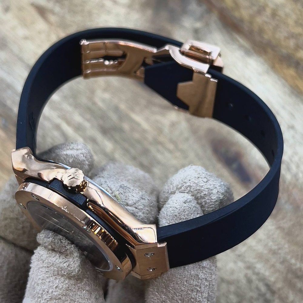 Часы Hublot