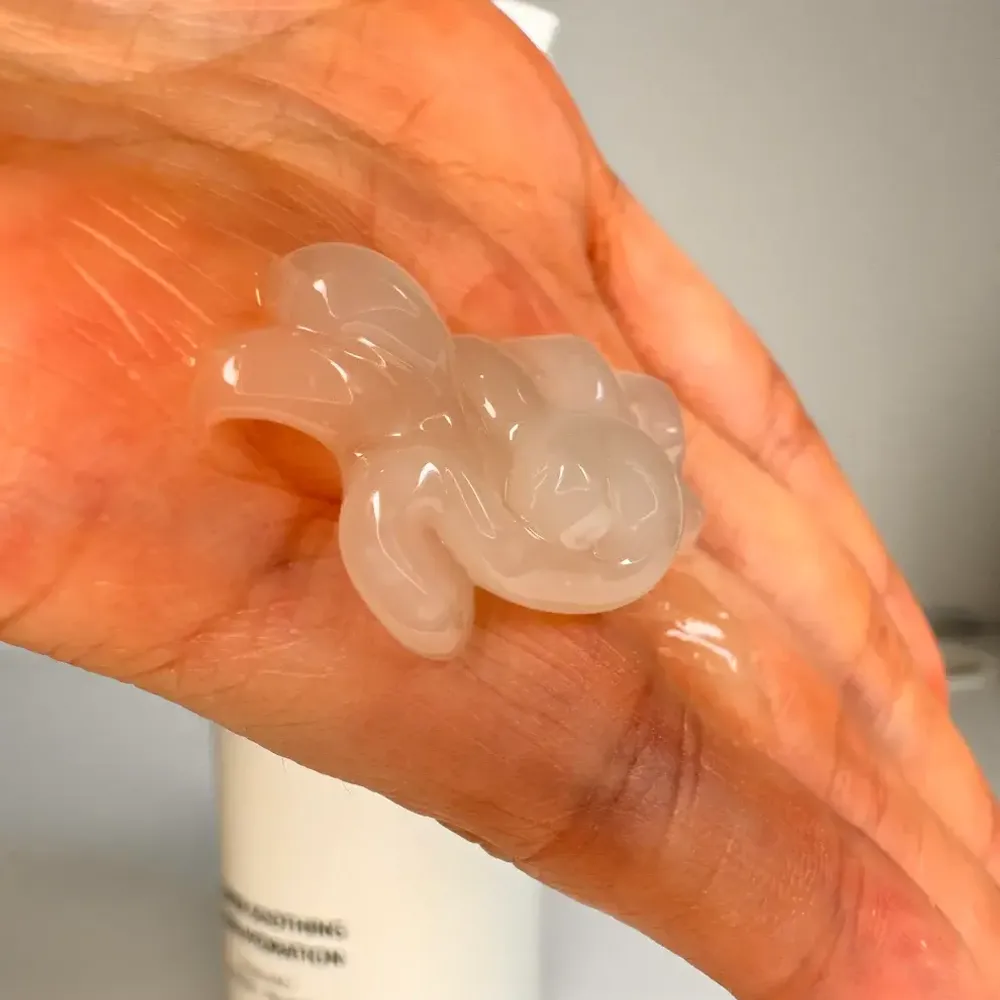 Успокаивающий и увлажнияющий гель для лица Elsym8 Soft Formula Soothing Gel 200 мл