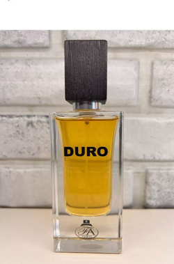 Парфюмерная вода древесная Duro с кожей.
