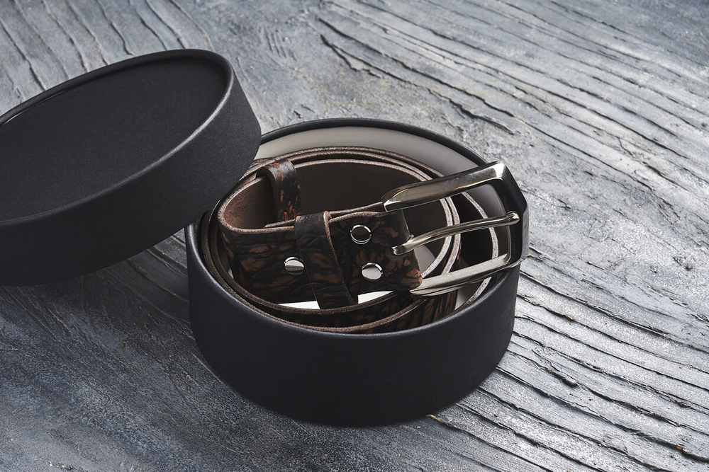Ремень из крупной текстурной итальянской кожи, цвет «кофейный», хромированная пряжка