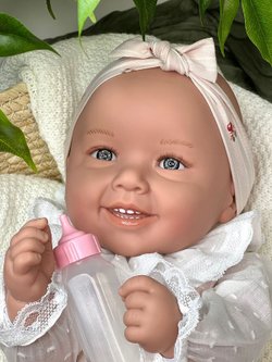 Кукла Manolo Dolls мягконабивная Diana 47см в пакете (1185)