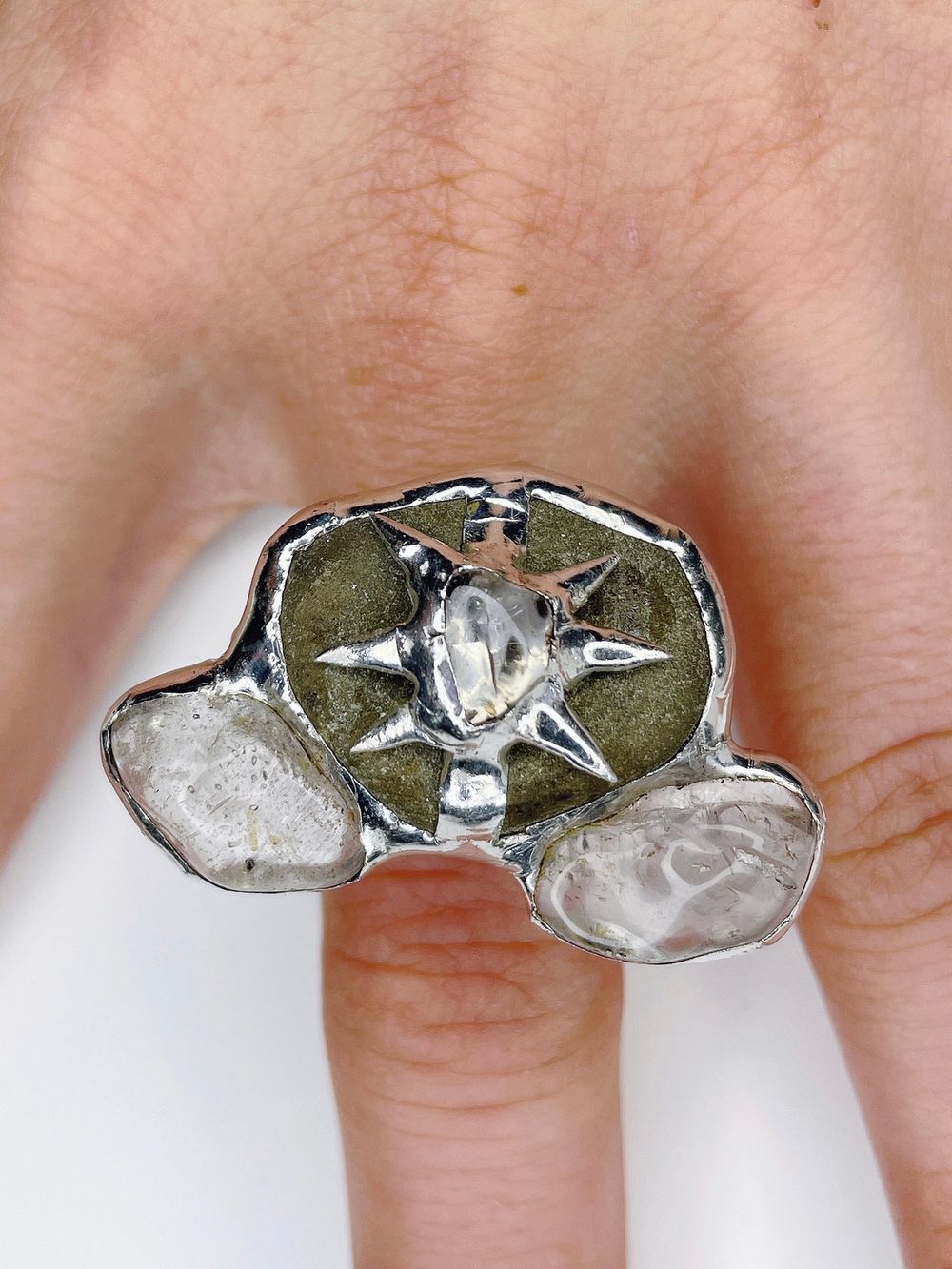 Кольцо Reglow Lab Pr-R-9