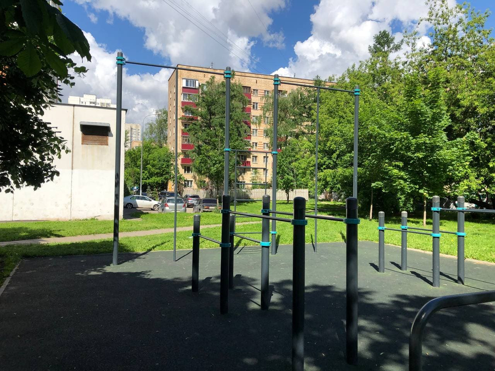 Стойка с шестом