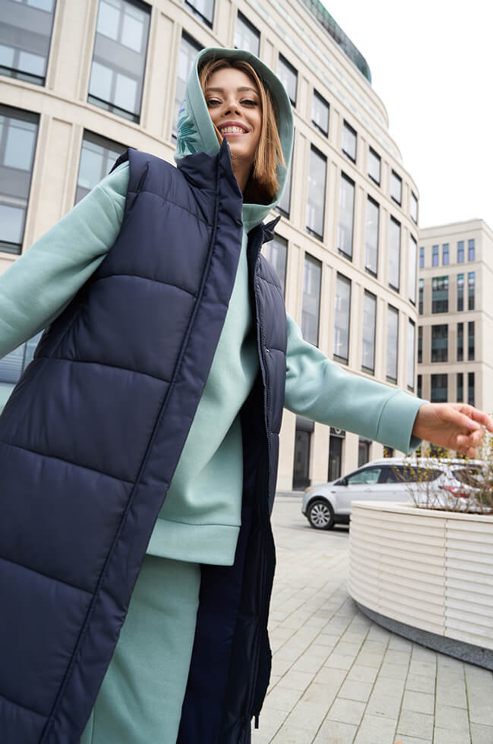 0089 Жилет женский (синий)