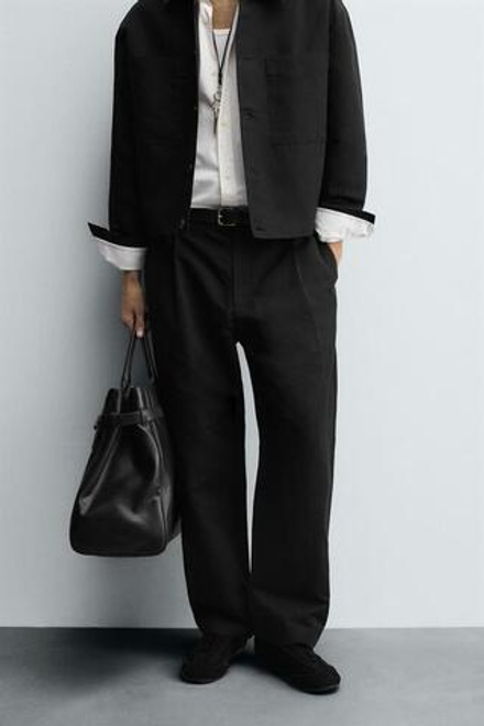 ZARA БРЮКИ RELAXED FIT СО СКЛАДКАМИ, ЧЕРНЫЙ