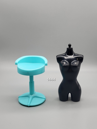 Мебель для кукол Барби стул 1444