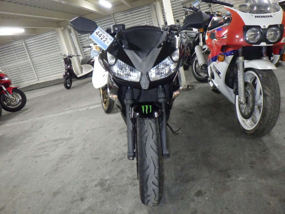 Kawasaki Ninja 400R 042007