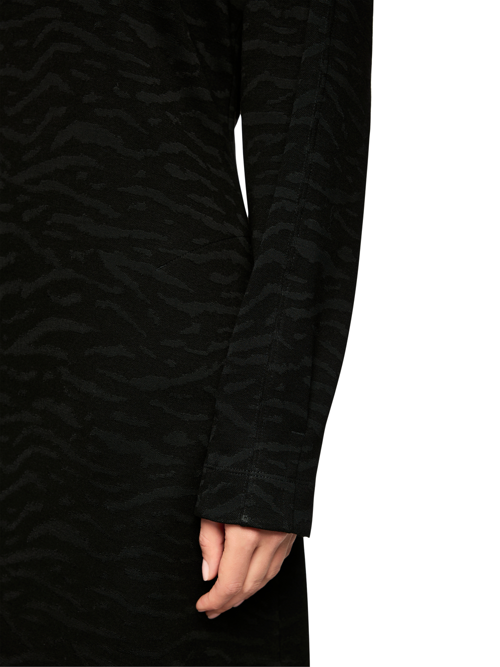 Платье из вискозы